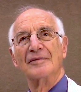 James Hillman 2004 (Wikimedia Commons - Immagine Google Creative Commons Attribution)